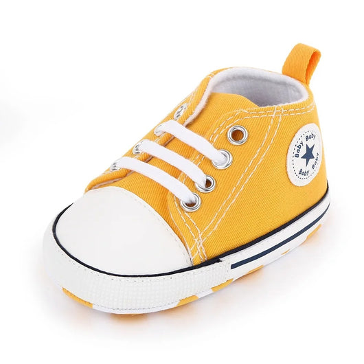 Chaussures stars à lacets