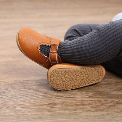 Chaussures en cuir pour nouveau-né