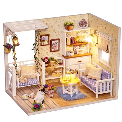 Maison de Poupée en bois (fait à la main)