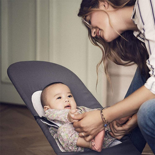 Chaise à bascule pour bébé